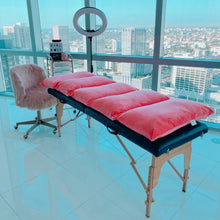 Load image into Gallery viewer, LUXGLAMO Lash Bed Pillow Topper